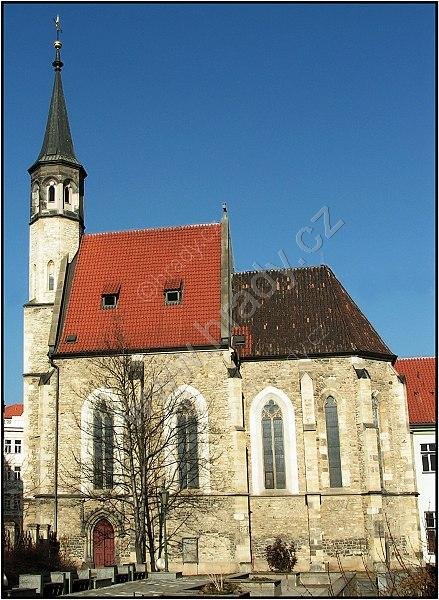 klášter servitů u kostela Zvěstování Panny Marie na Trávníčku