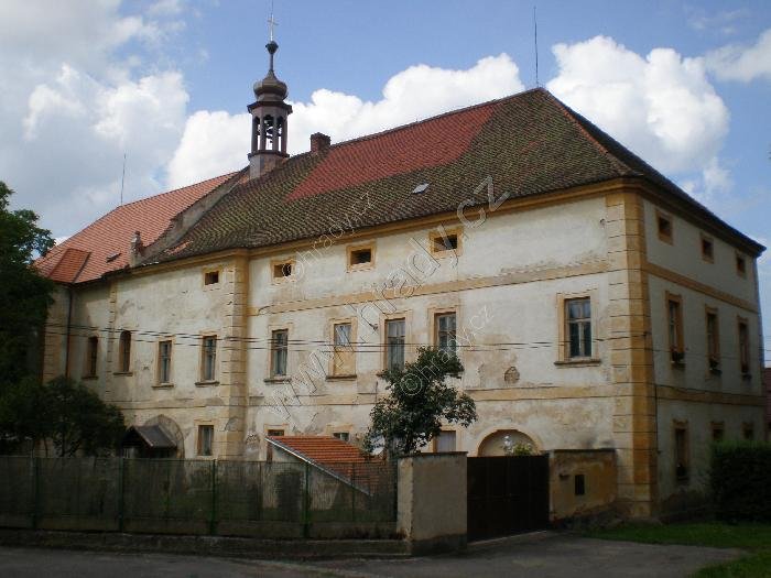 klášter trinitářů s kostelem sv. Prokopa