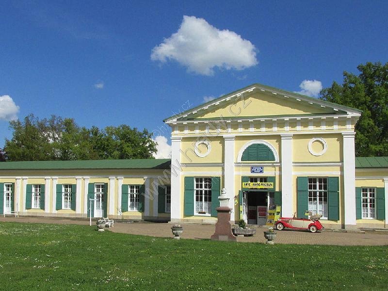 Kolonáda Solného a Lučního pramene