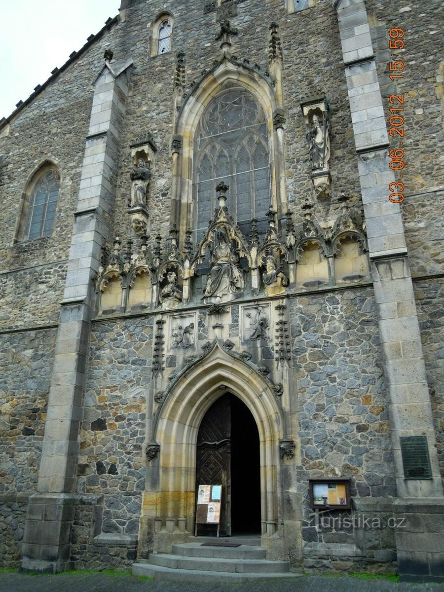 Kostel Narození Panny Marie, Jirsíkova ul., Klatovy