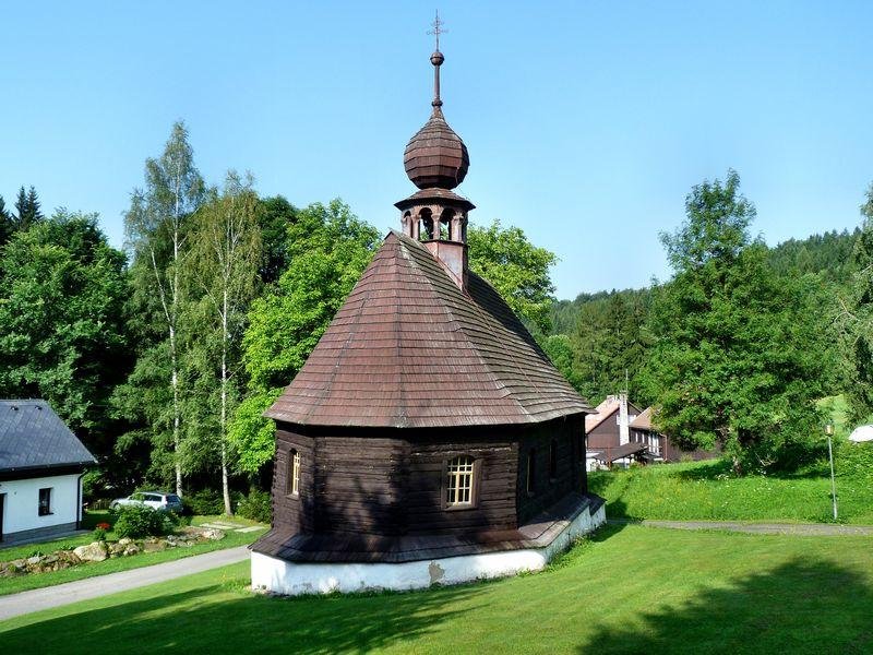 kostel sv. Jana Nepomuckého