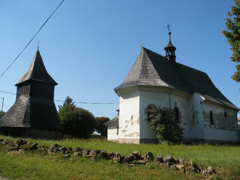kostel sv. Markéty se zvonicí