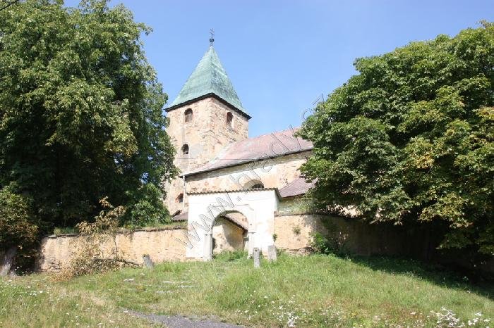 kostel sv. Petra a Pavla