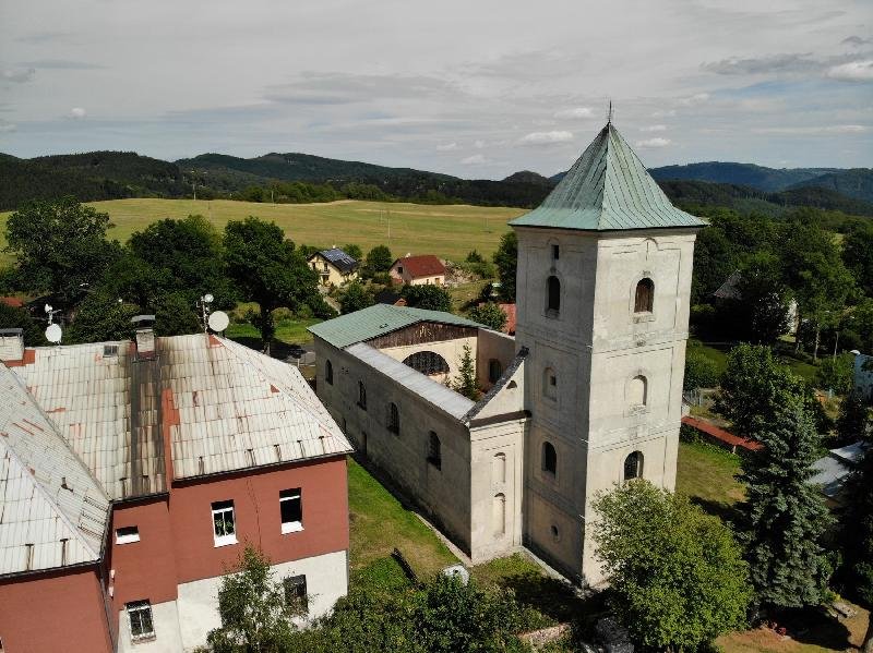 kostel sv. Petra a Pavla