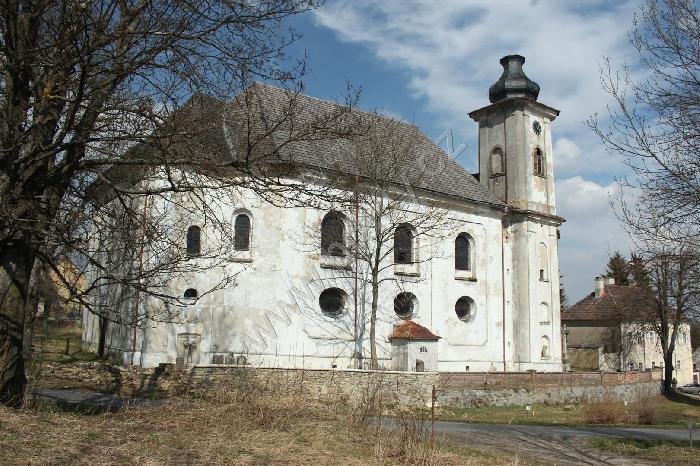 kostel sv. Petra a Pavla