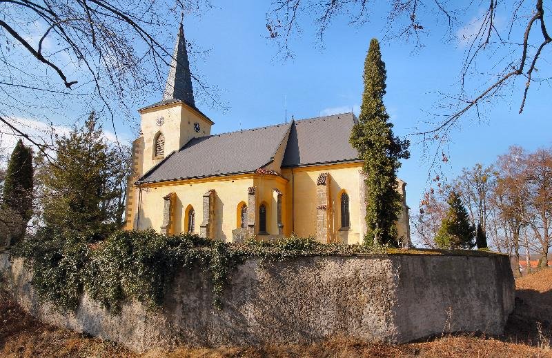 kostel sv. Petra a Pavla