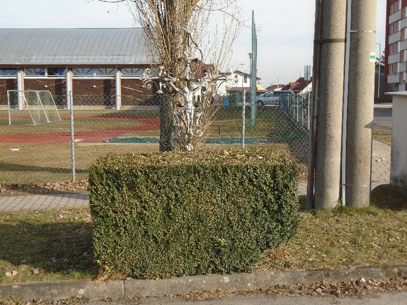 kovaný kříž