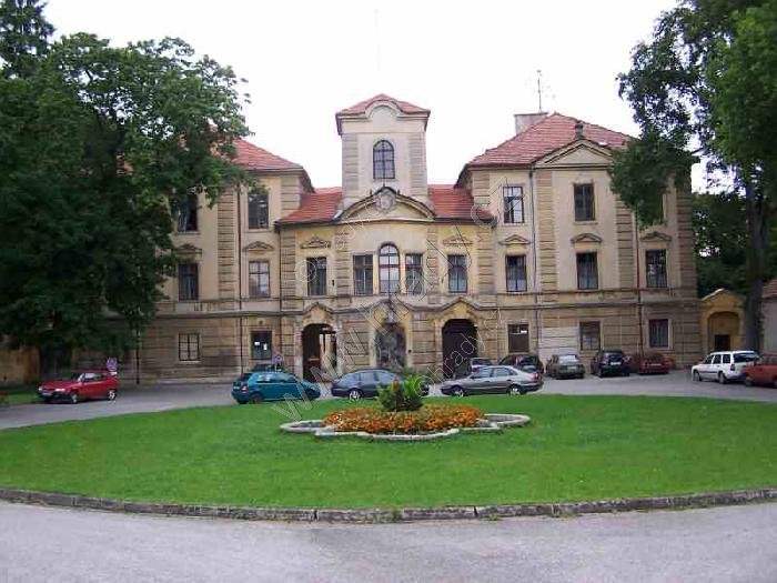 Lázně Bělohrad