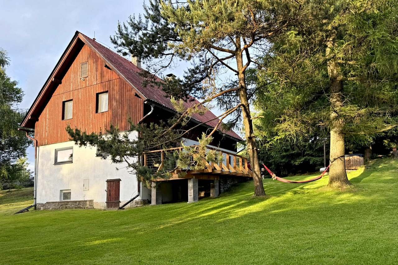 Léto 2026 na zahradě Sněžník Basecamp