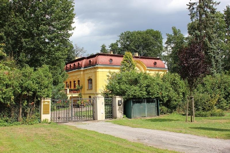 malá Löw-Beerova vila