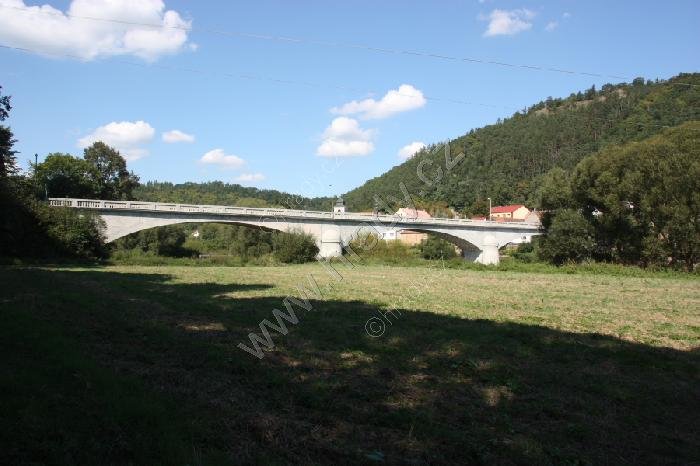 Masarykův most