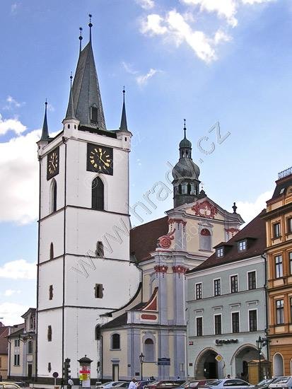 Městská věž