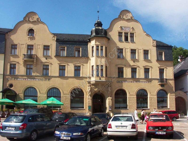 Městské divadlo a hotel U Beránka