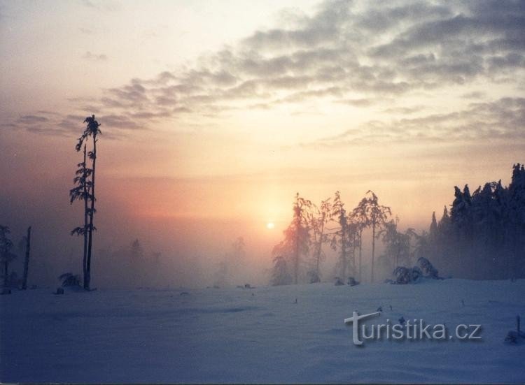 Mezivrší: Západ slunce nad Říčkami