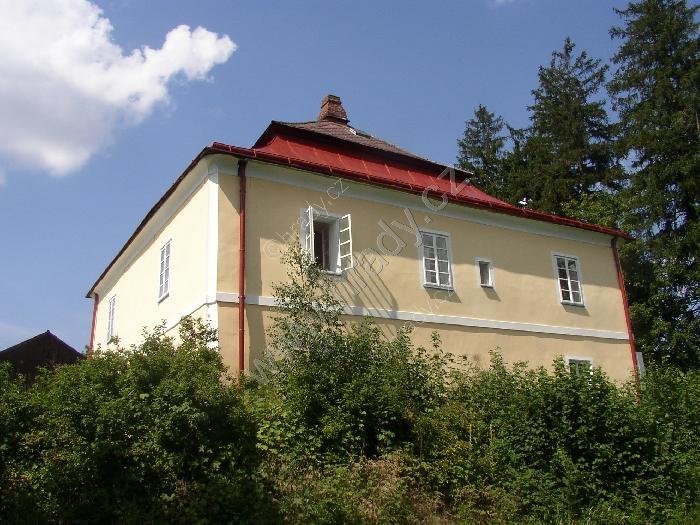 Mnich