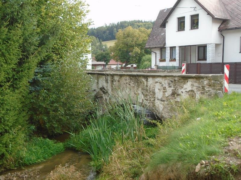 most se sochou sv. Jana Nepomuckého