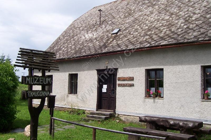 muzeum Tkalcovna (bývalá fara)