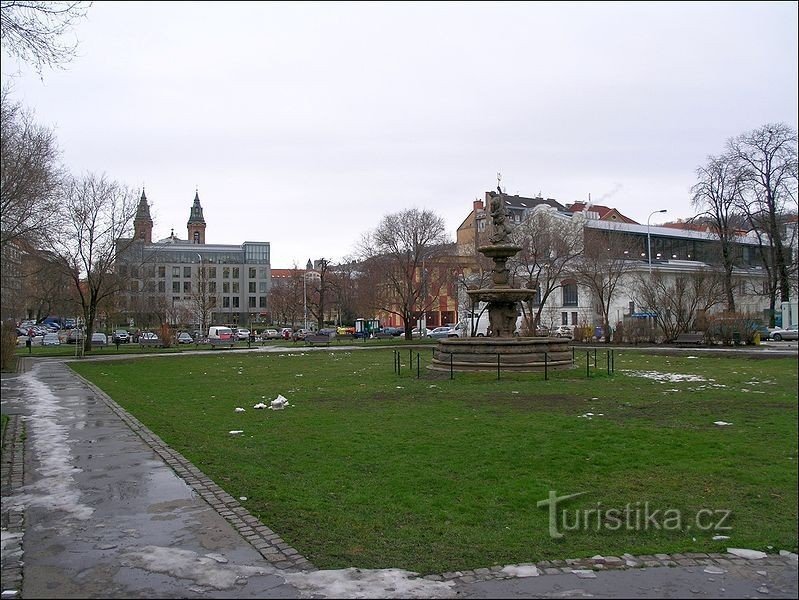 Náměstí 14. října