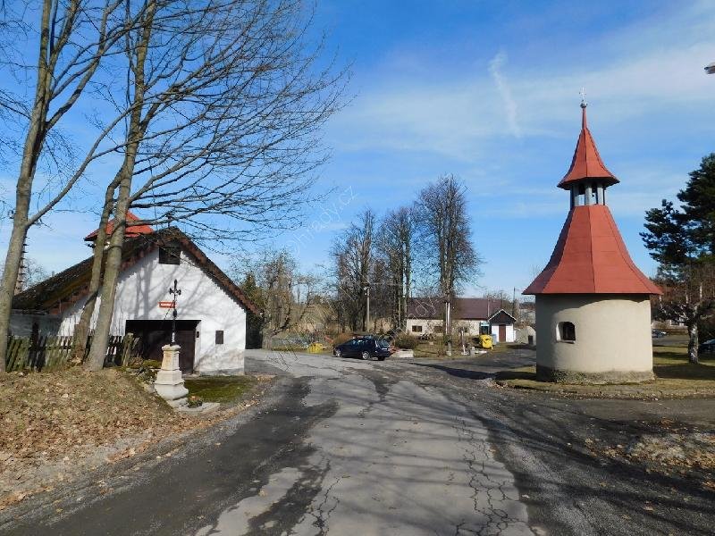návesní kaple