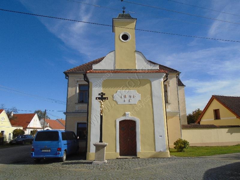 návesní kaple