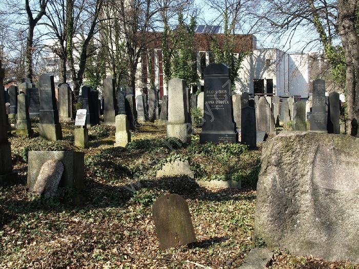 nový smíchovský židovský hřbitov