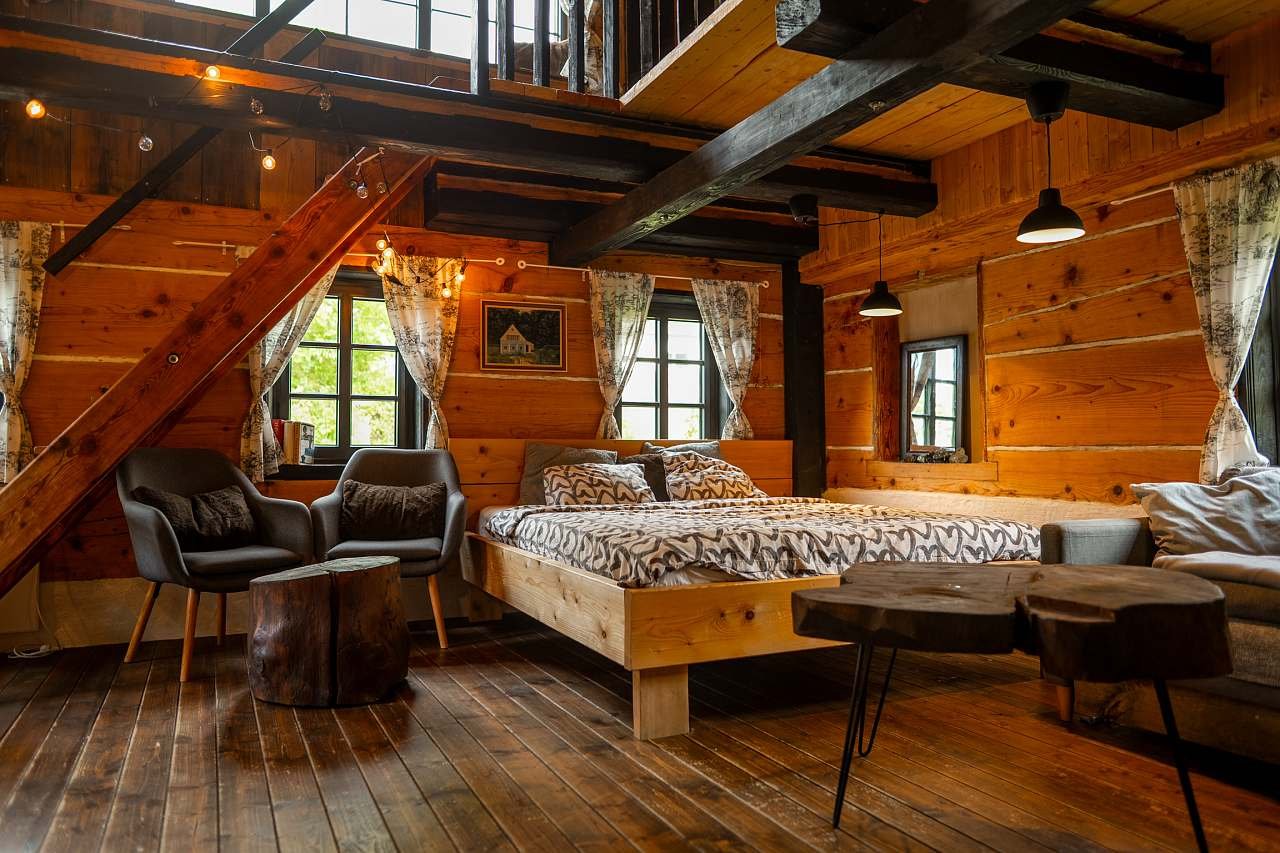 Obývací pokoj. Lze využít jako další ložnici. Postel 160x200 a sofa-bed pro 2