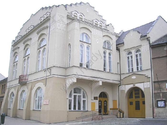 Okresní dům
