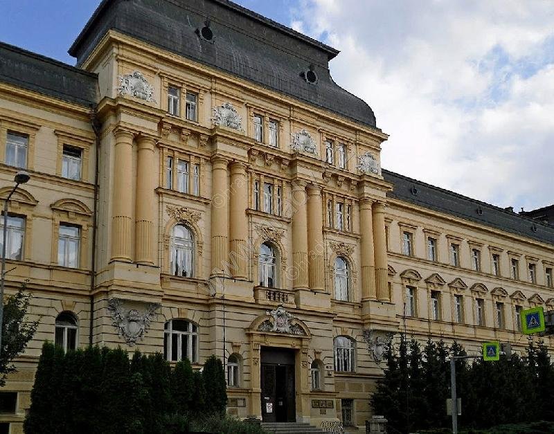 okresní soud s věznicí