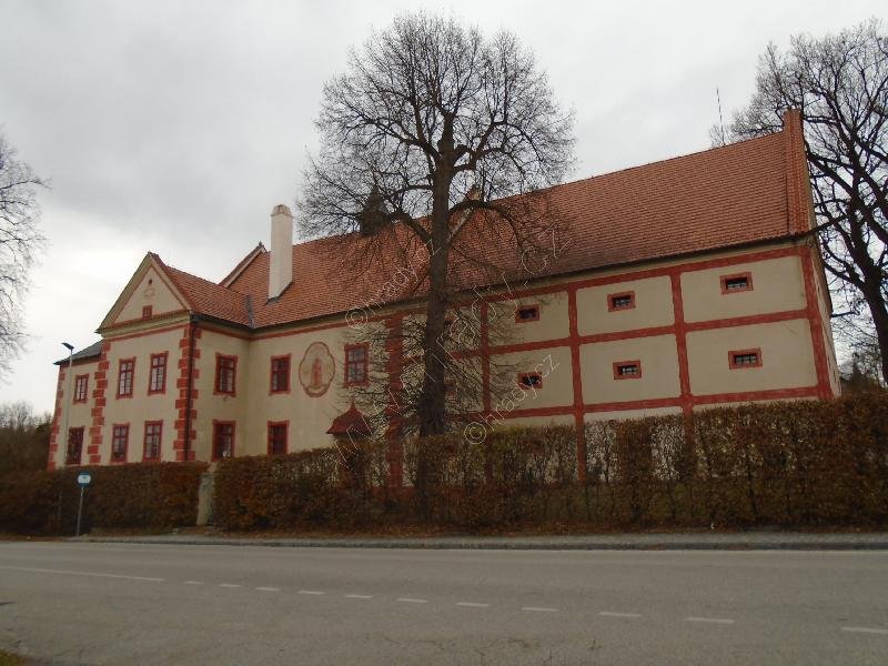 Ostrolovský Újezd