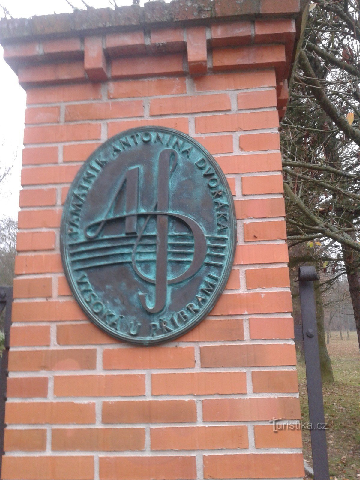 Památník Antonína Dvořáka