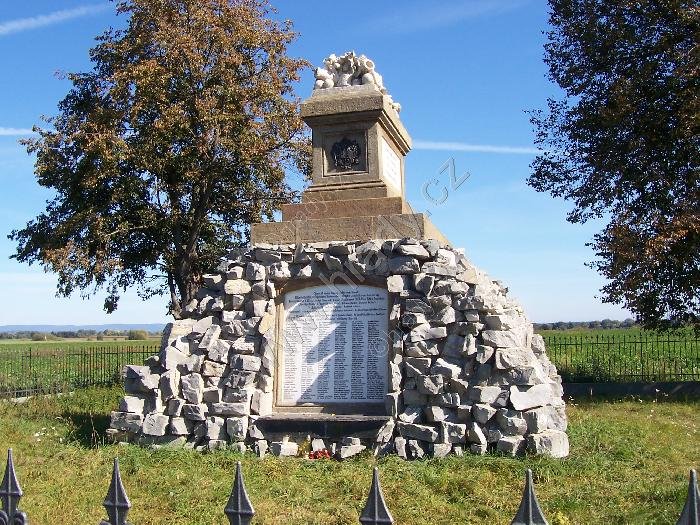 památník padlým bitvy u Tovačova