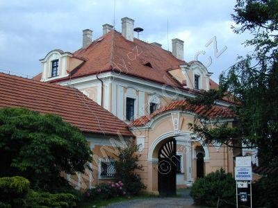 Panenské Břežany