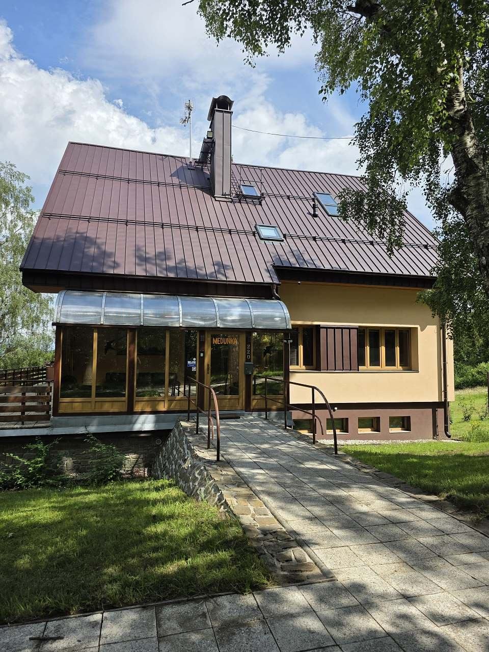 Penzion Meduňka, Hlavní vchod