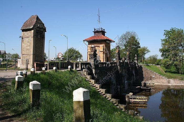 plavební komory Hořín