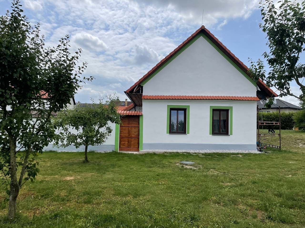 Pohled ze zahrady