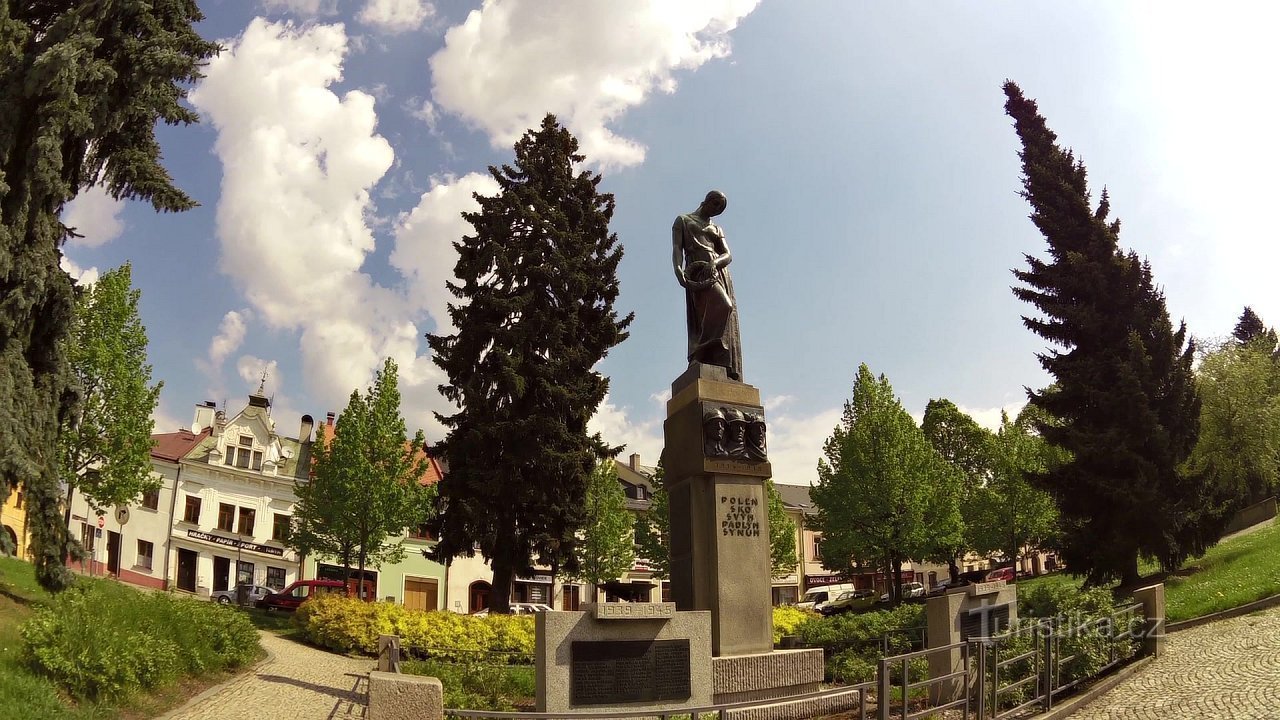 Polná - Záborná - Skrýšov - Nížkov - Sázava - Přibyslav - Polná