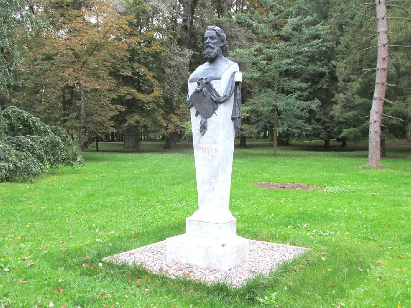 pomník Eduarda Steffena