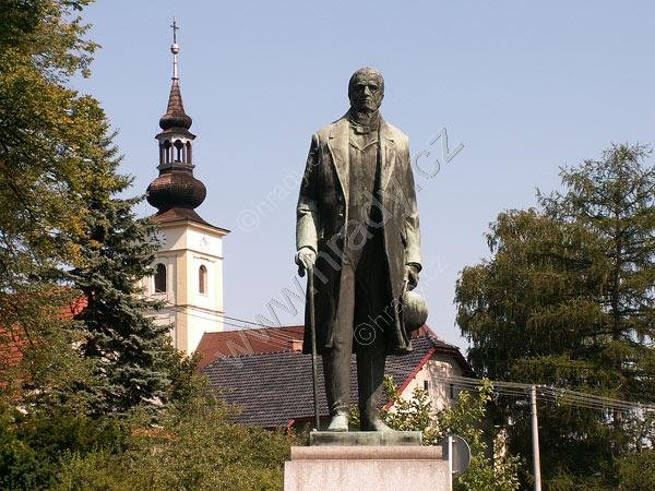 pomník Františka Palackého