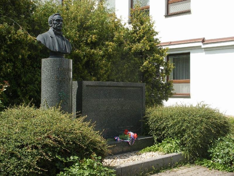 pomník Františku Janu Škroupovi