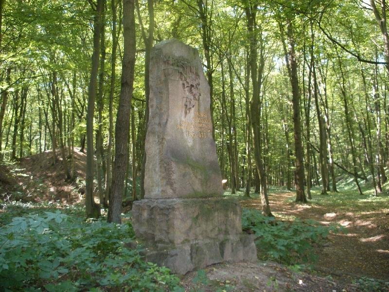 pomník myslivci Tomáši Svobodovi