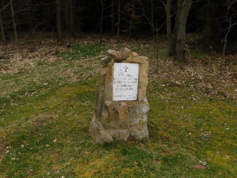 pomník na hromadném hrobě pruských vojáků