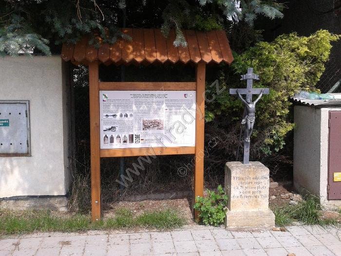 pomník padlého vojína v bitvě u Tovačova