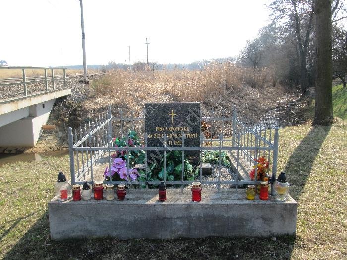 pomník železničního neštěstí