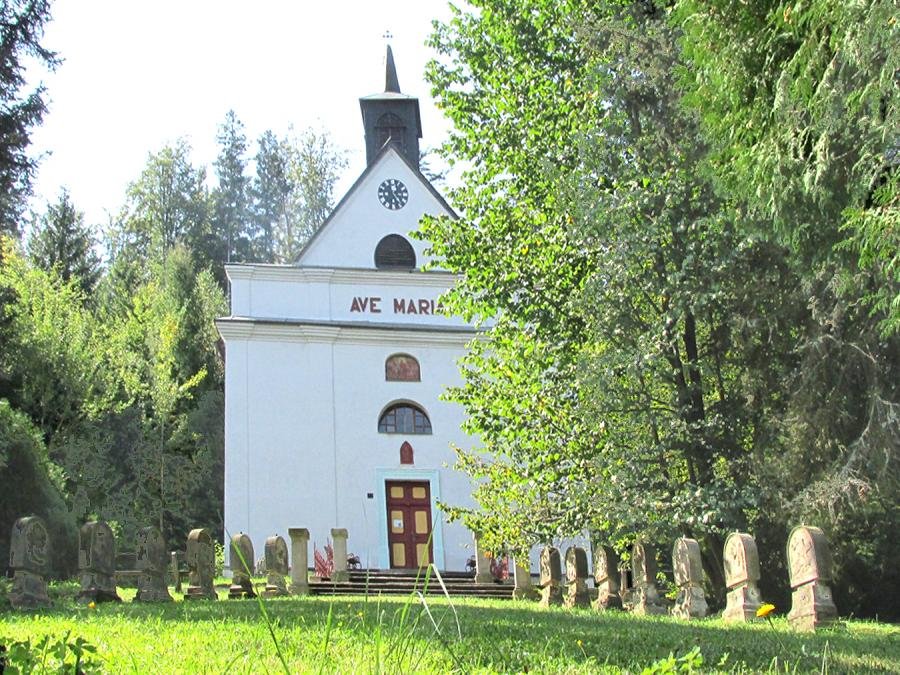 poutní kaple Panny Marie Pomocné