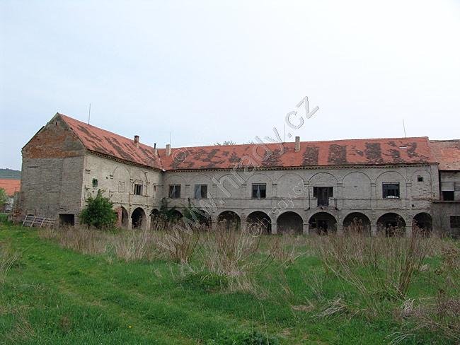 Pouzdřany