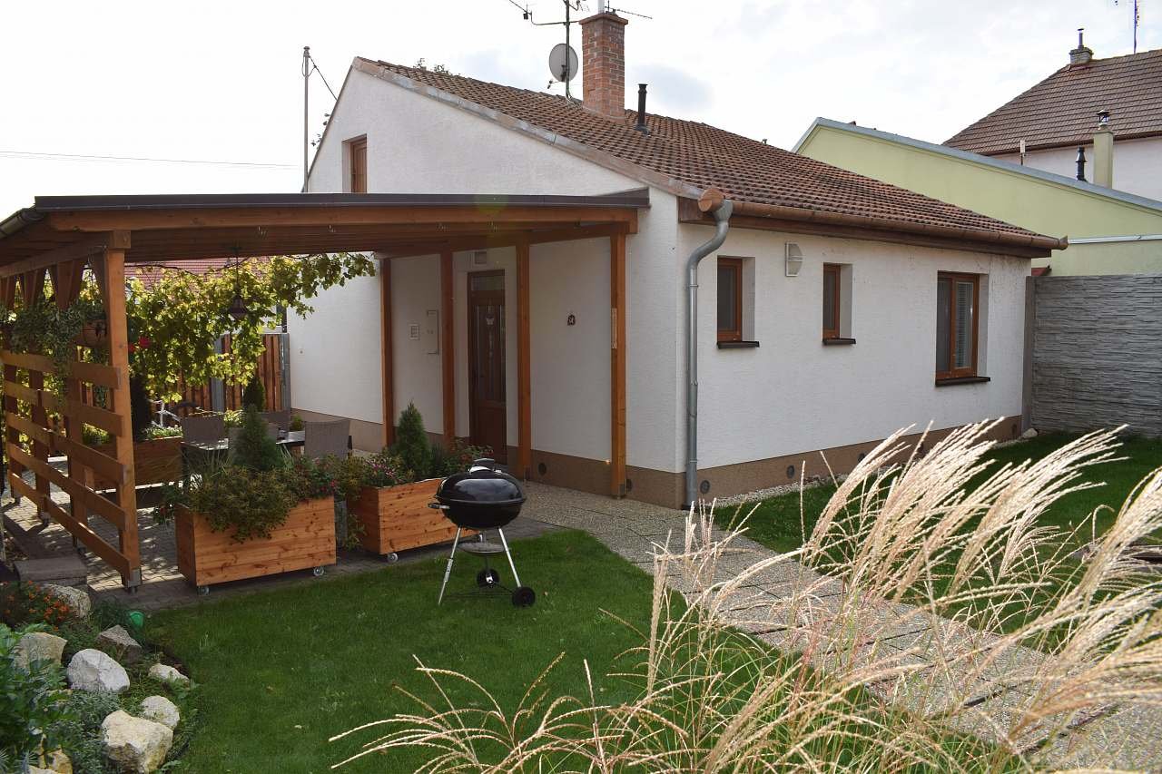 Přední domek