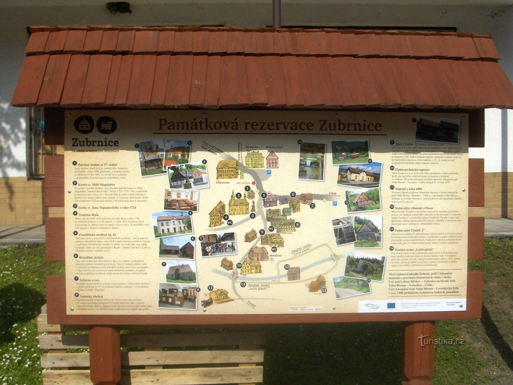 Přes zaniklé obce na Bukovou horu.