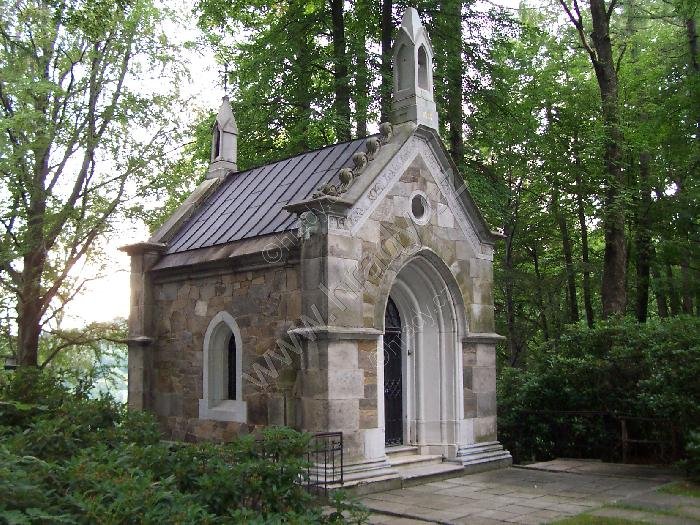 Priessnitzova hrobka