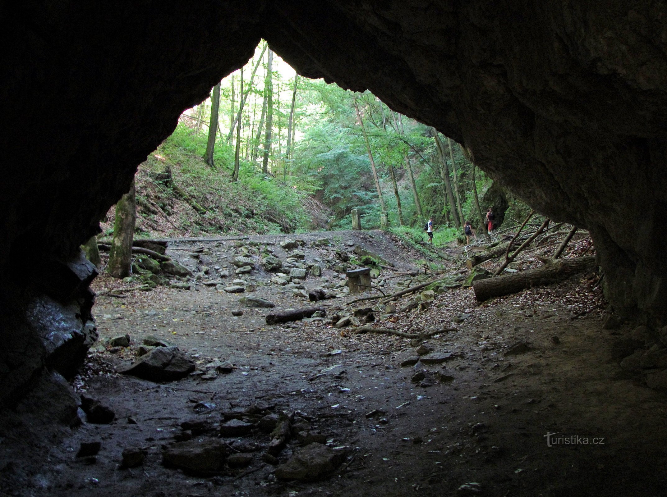 Procházka suchým dnem Pustého žlebu