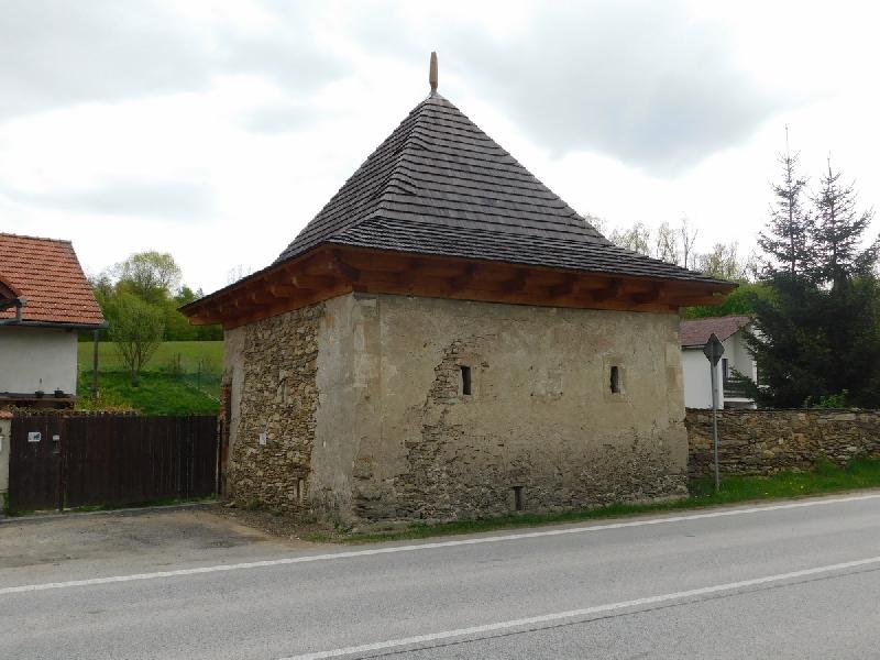 Prostředkovický špýchar